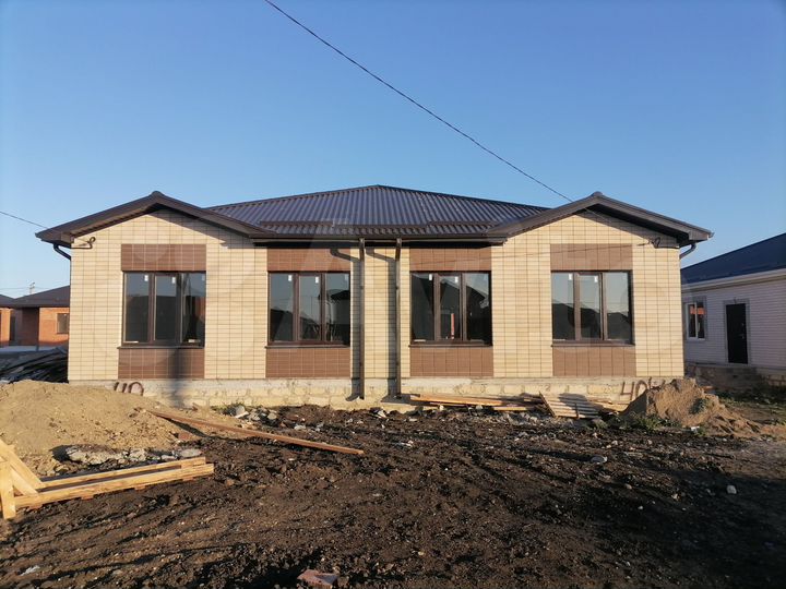 Коттедж 102 м² на участке 3 сот.