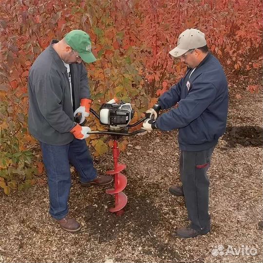 Бурение пол столбы. Ямобур. Ямки
