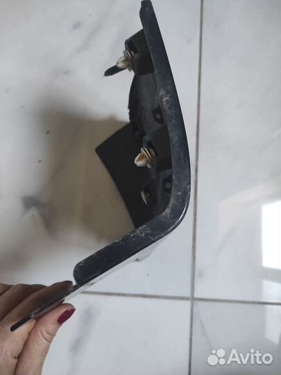 Молдинг крыла передний левый land rover