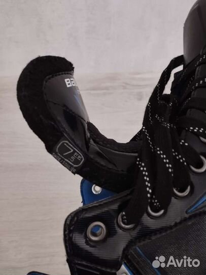 Хоккейные коньки bauer nexus