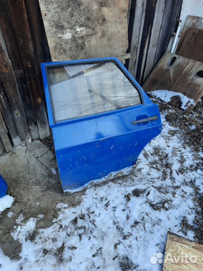 Дверь и 2 крыла Ваз 2109