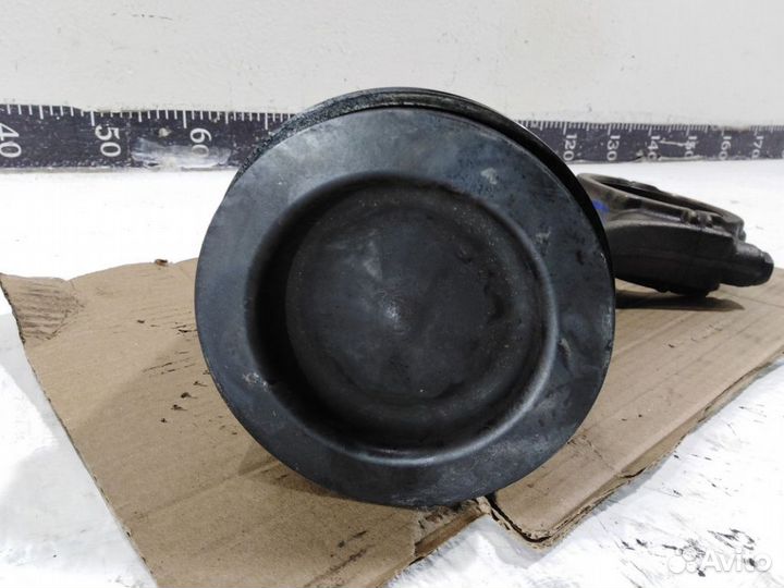 Поршень с шатуном Вольво