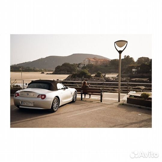 Плёночный фотоаппарат Konica MT-100