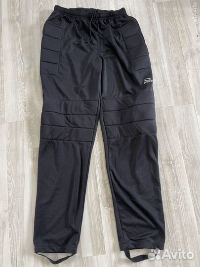 Вратарская футбольная форма