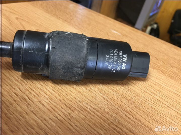 Насос омывателя фар 3B7955681 ауди фольксваген