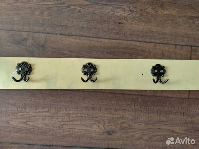 Вешалка, крючки 7 шт