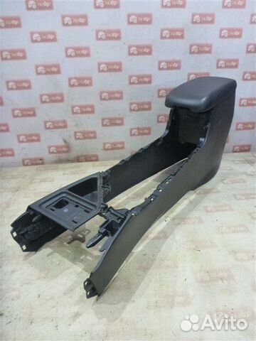 Подлокотник Toyota Rav4 ASA44 2arfe 2013