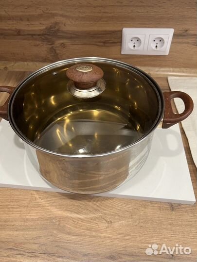 Кастрюля 8л