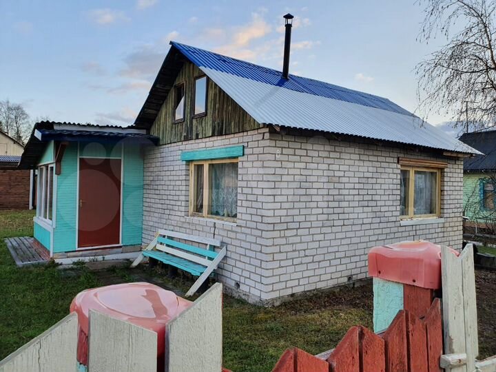 Дача 30 м² на участке 5 сот.