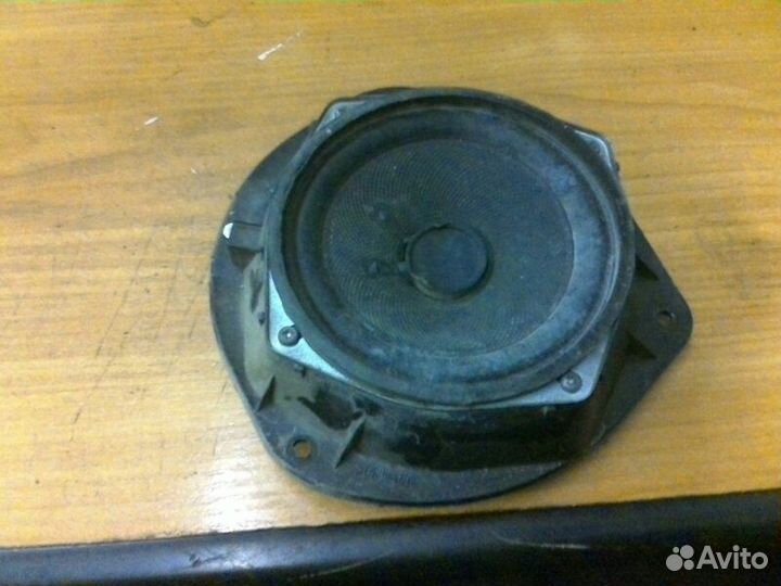 Динамик передний правый Chevrolet Aveo седан 1