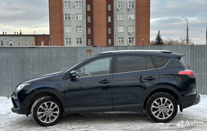 Toyota RAV4 2.5 AT, 2018, 150 000 км