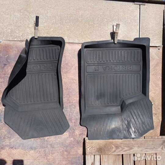 Резиновые коврики передние приора ваз
