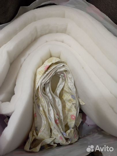 Бортики в кроватку + игрушки-растяжка в коляску