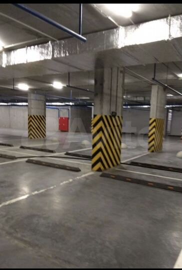 Машиноместо, 14 м²