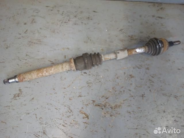 Полуось передняя правая привод V1,6 iqdb Ford Focu