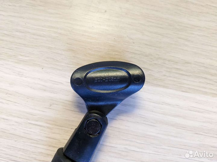 Стойка для микрофона настольная