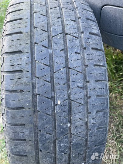 Continental ContiCrossContact AT 215/65 R16