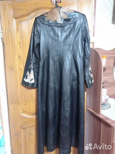 Плащ женский