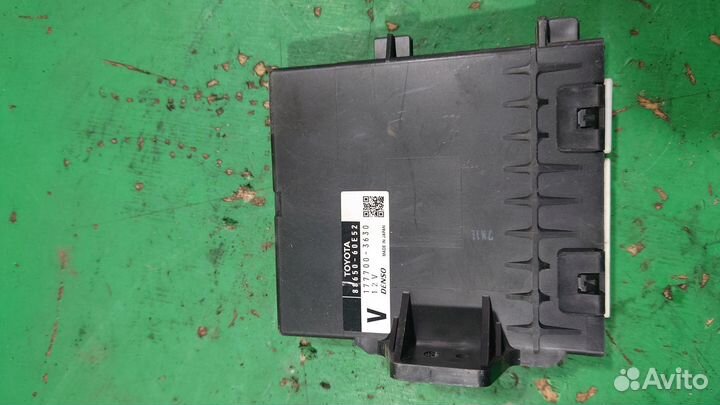 Блок управления кондиционером TLC200 toyota Land C