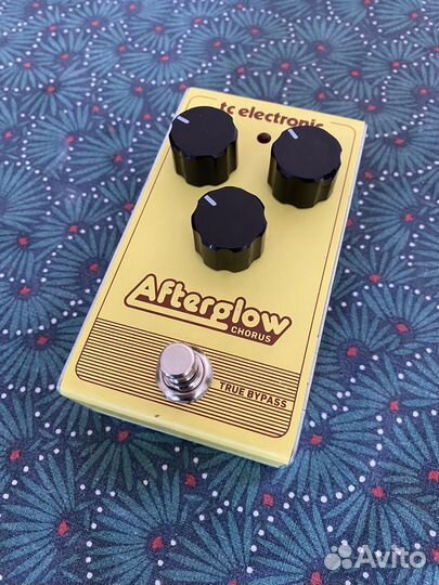 Гитарная педаль TC Electronic chorus