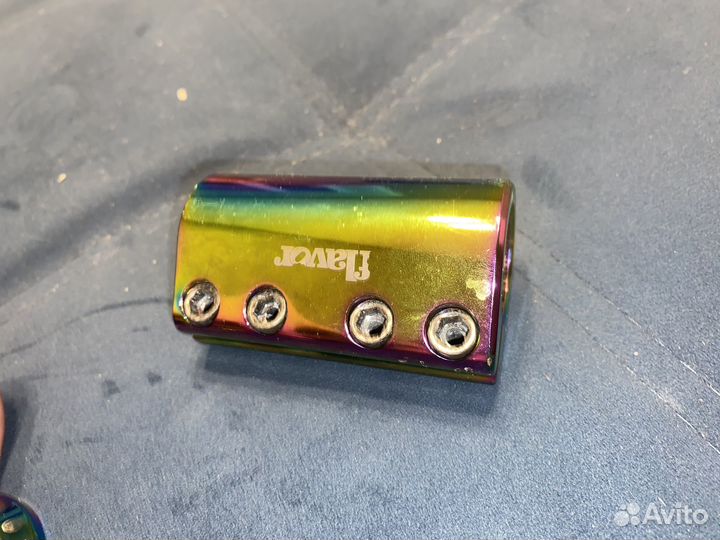 Зажим для трюкового самоката scs