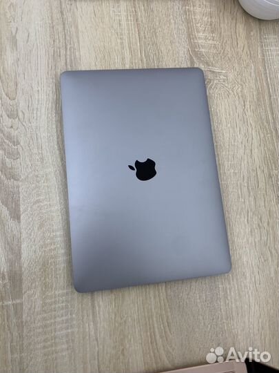 Macbook pro13 m2 256