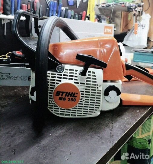 Новая бензопила stihl MS 250 (Арт.64658)