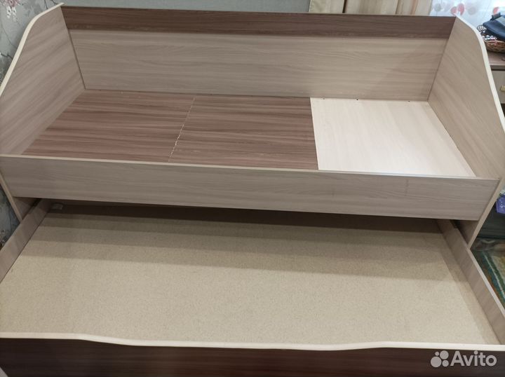 Продаю кровать