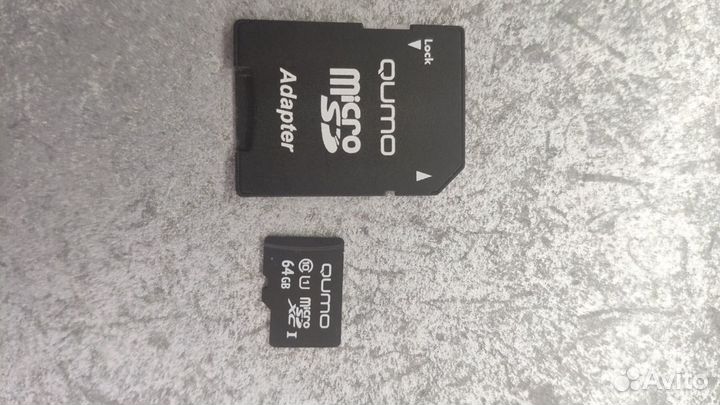 Зеркальная фотокамераCanon EOS 700D + Портретник