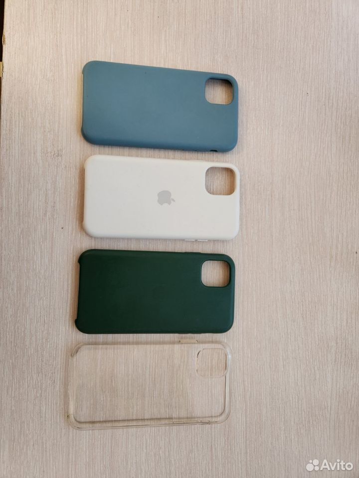 Чехол на iPhone 11