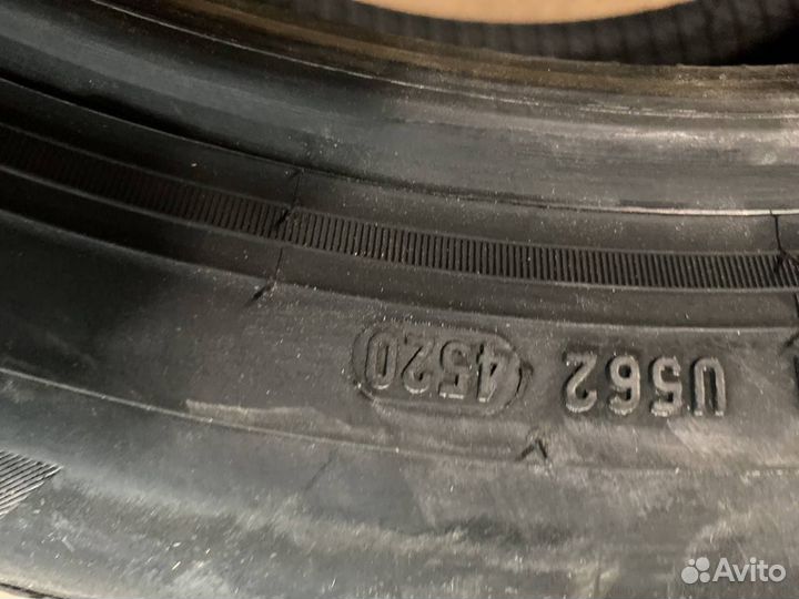 Pirelli Ice Zero FR 215/50 R17 95H