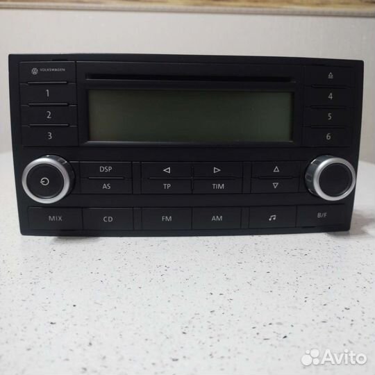 Штатное головное устройство volkswagen touareg