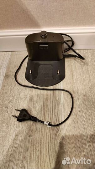 Робот-пылесос iRobot Roomba 698