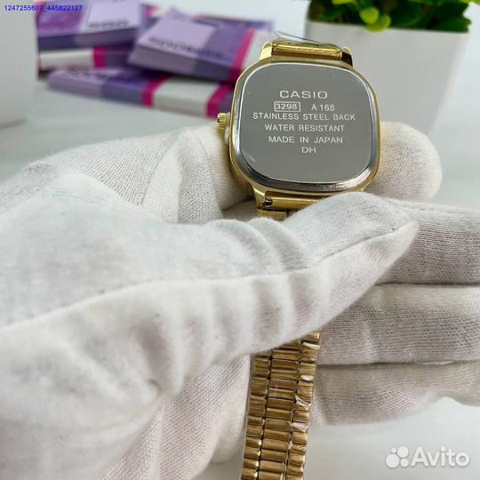 Наручные часы Casio золотые