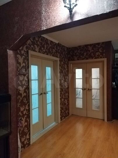 2-к. квартира, 72,1 м², 7/10 эт.