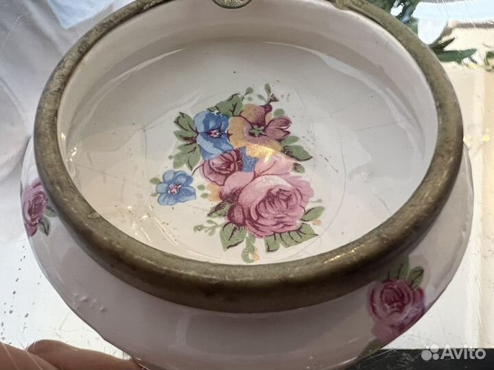 Дамская пепельница фарфор из туалетного набора