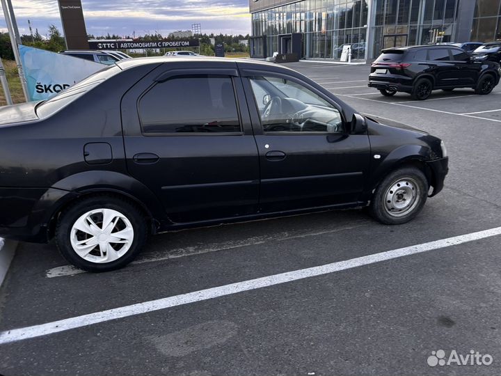 Renault Logan 1.6 МТ, 2014, 251 000 км