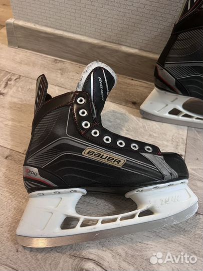 Коньки bauer X200