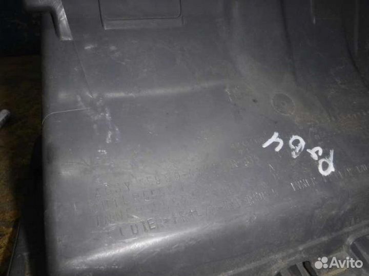 Бардачок Toyota Rav4