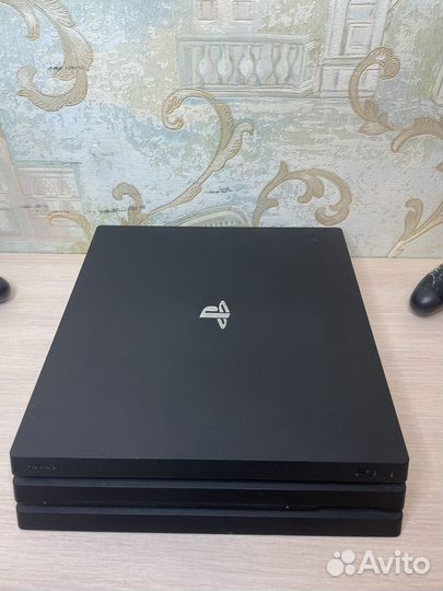 Sony PS4 pro 1tb прошитая Gold.HEN 9.00