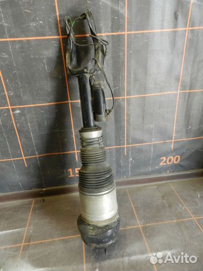 Амортизатор передний левый-Mercedes-Benz GL- X166