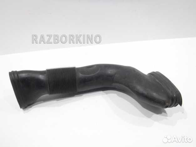 Воздухозаборник двигателя