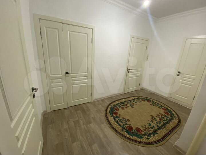 3-к. квартира, 110 м², 3/5 эт.