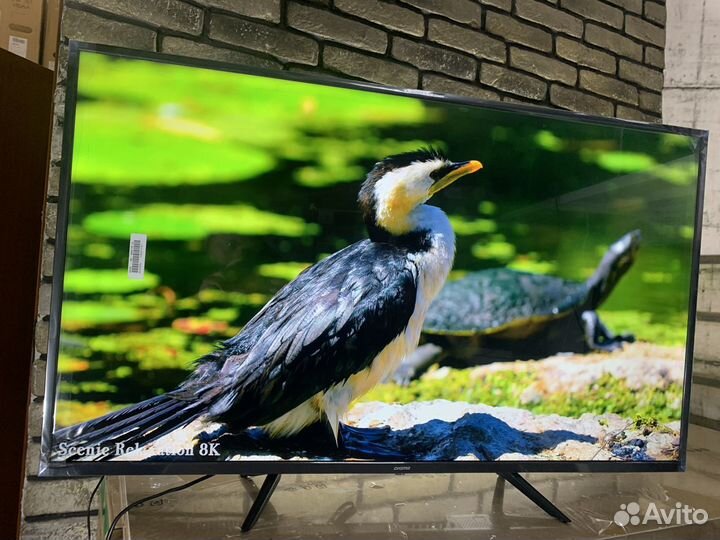 Телевизор 4K UHD 43 SMART заряженее Самсунга