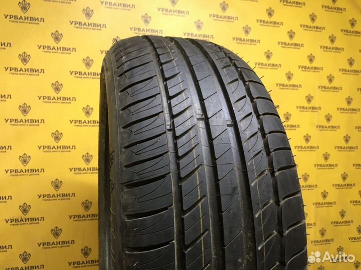 Michelin Primacy HP 215/55 R16 93V