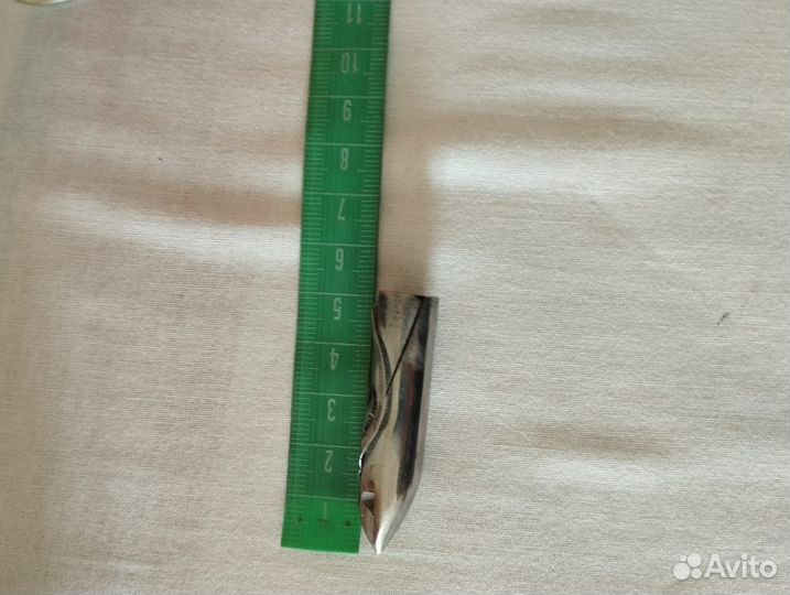 Челнок для швейной машины Зингер без шпульки