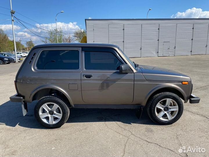 LADA 4x4 (Нива) 1.7 МТ, 2019, 99 000 км