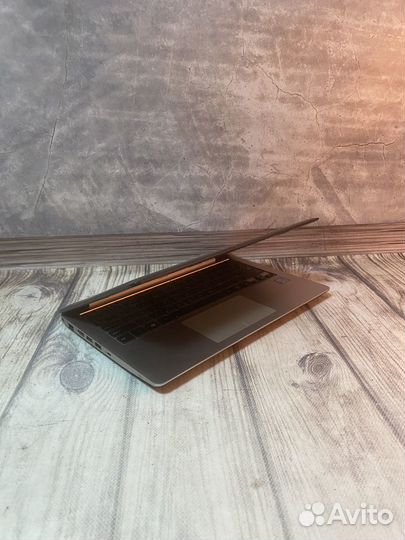 Ноутбук Asus сенсорный экран 12.5