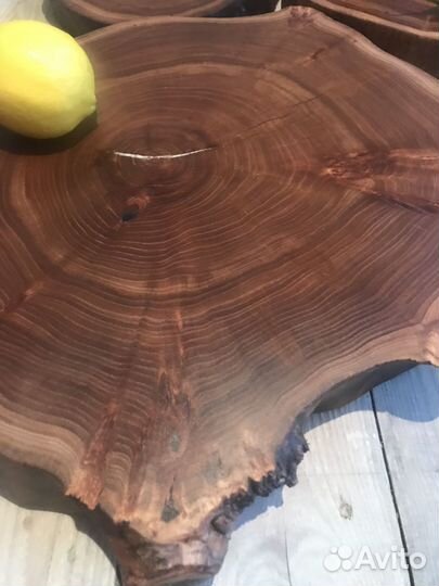 Доска торцевая разделочная кухонная карагач 53*44