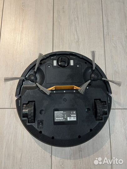 Робот-пылесос Redmond RV-R450